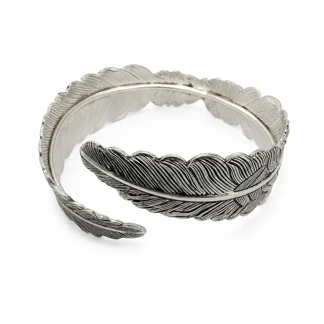 twinfeather cuff